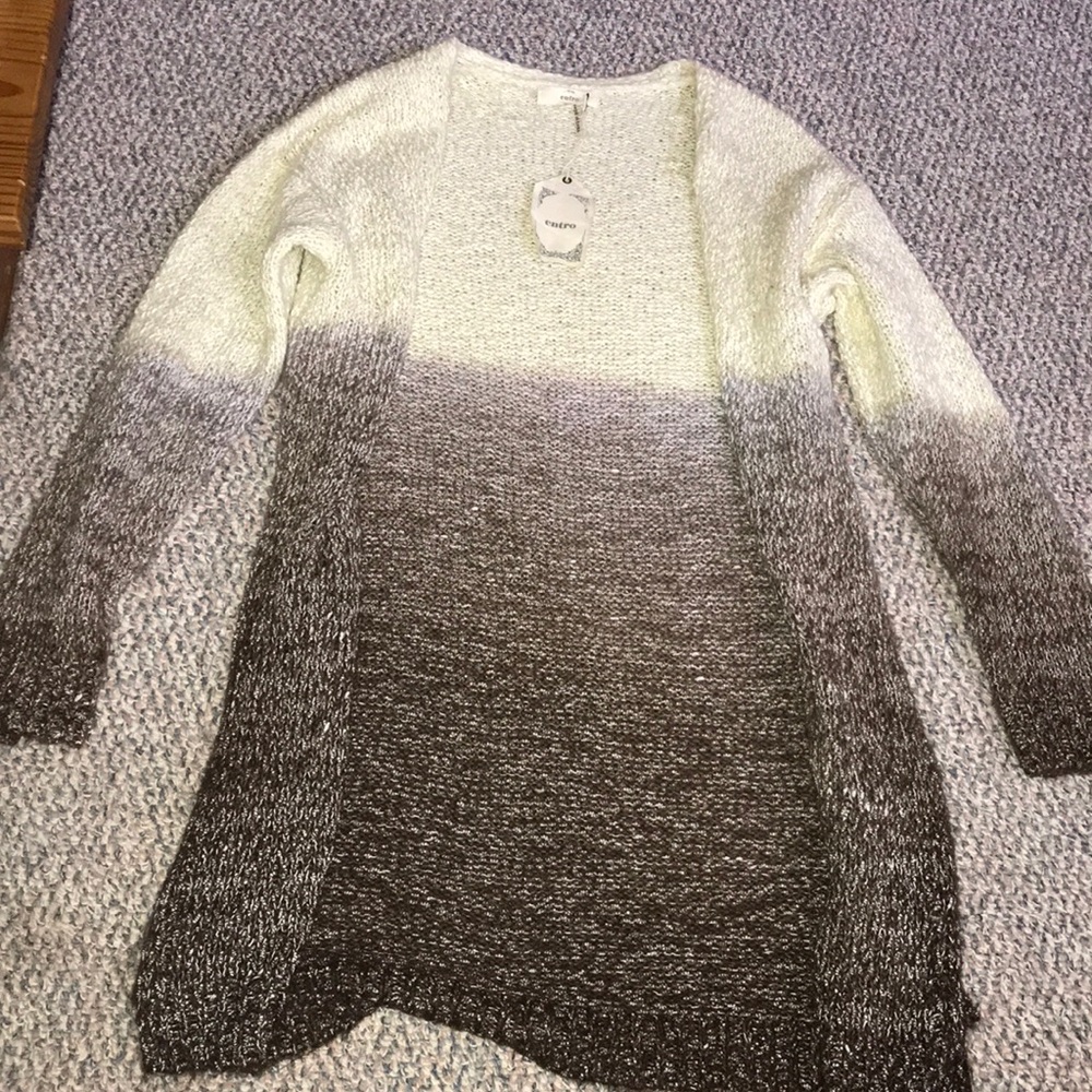 Fading color cardigan